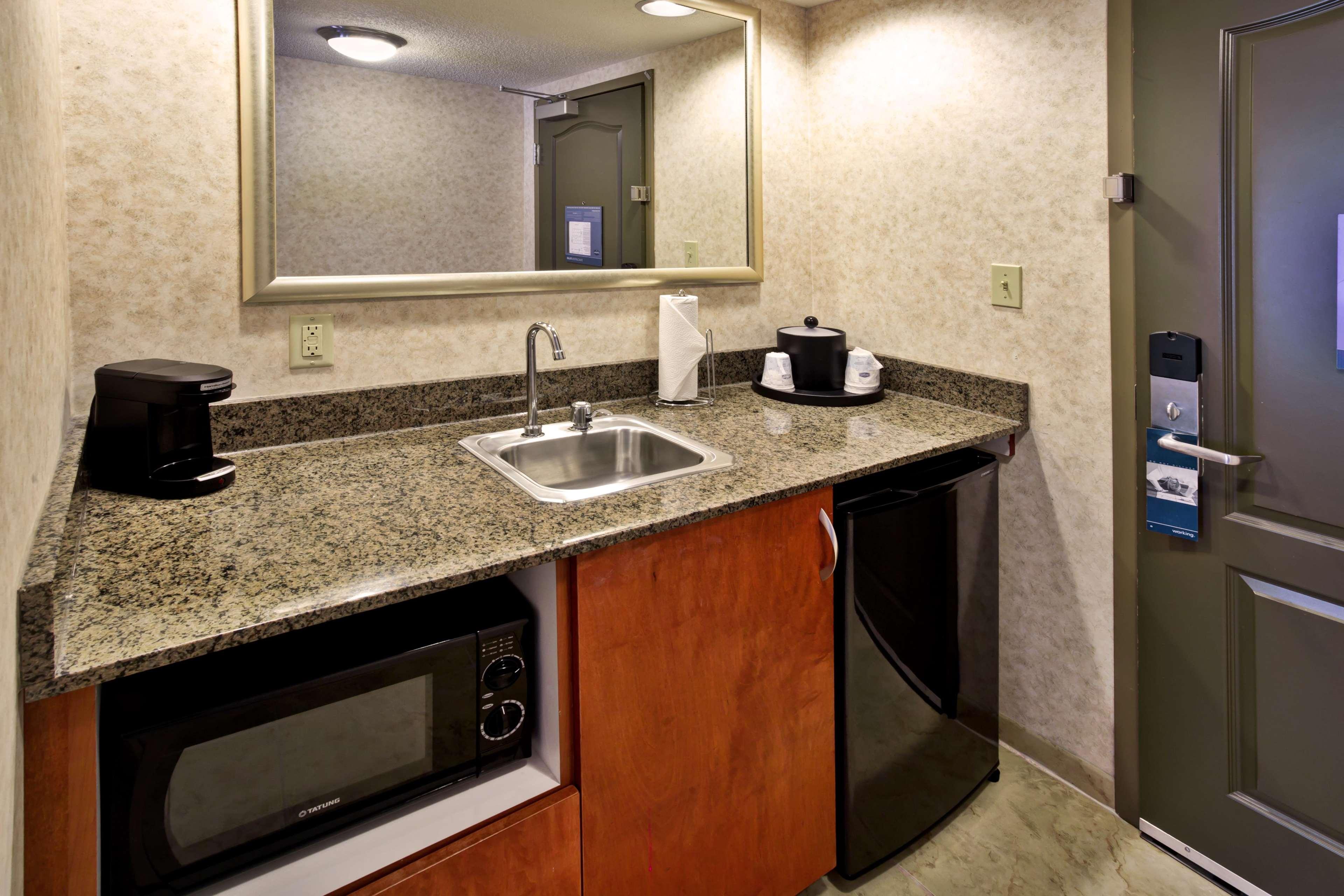 גלן אלן Hampton Inn & Suites Richmond/Virginia Center מראה חיצוני תמונה