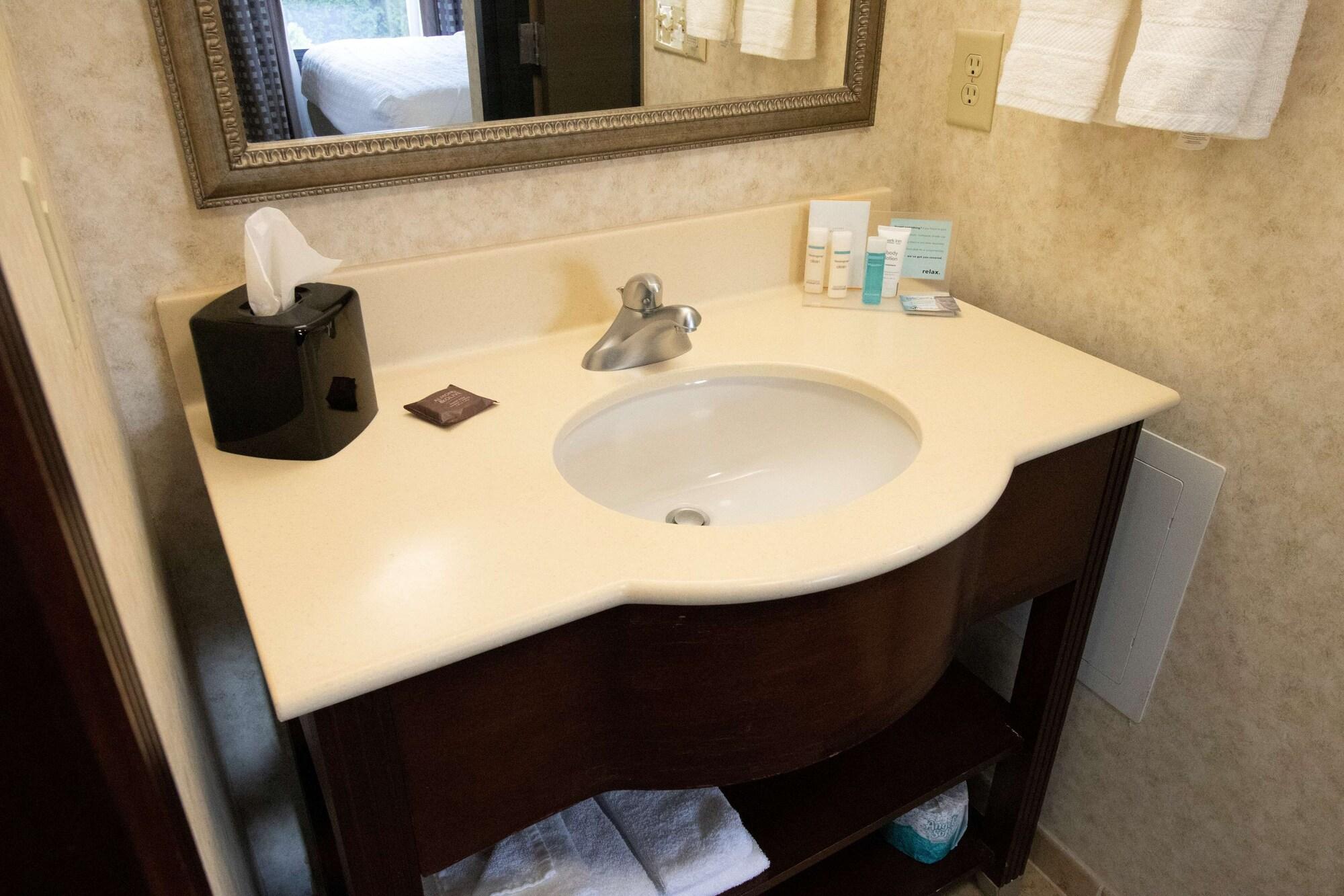 גלן אלן Hampton Inn & Suites Richmond/Virginia Center מראה חיצוני תמונה
