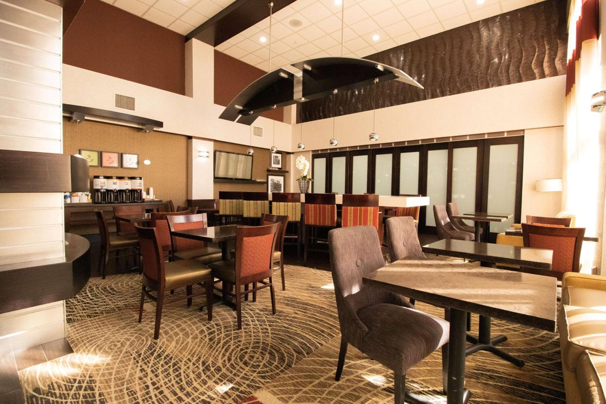 גלן אלן Hampton Inn & Suites Richmond/Virginia Center מראה חיצוני תמונה